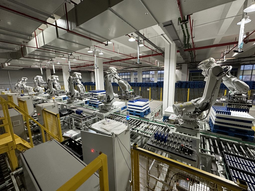 面板搬运（电子行业）